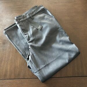 NWT KUT from the Kloth Black Faux Leather Pants Size 18
